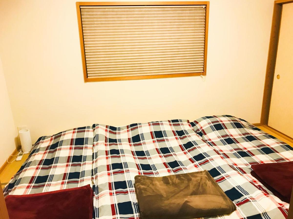 Misaki: Lakeside Retreat Near Golf And Transit *